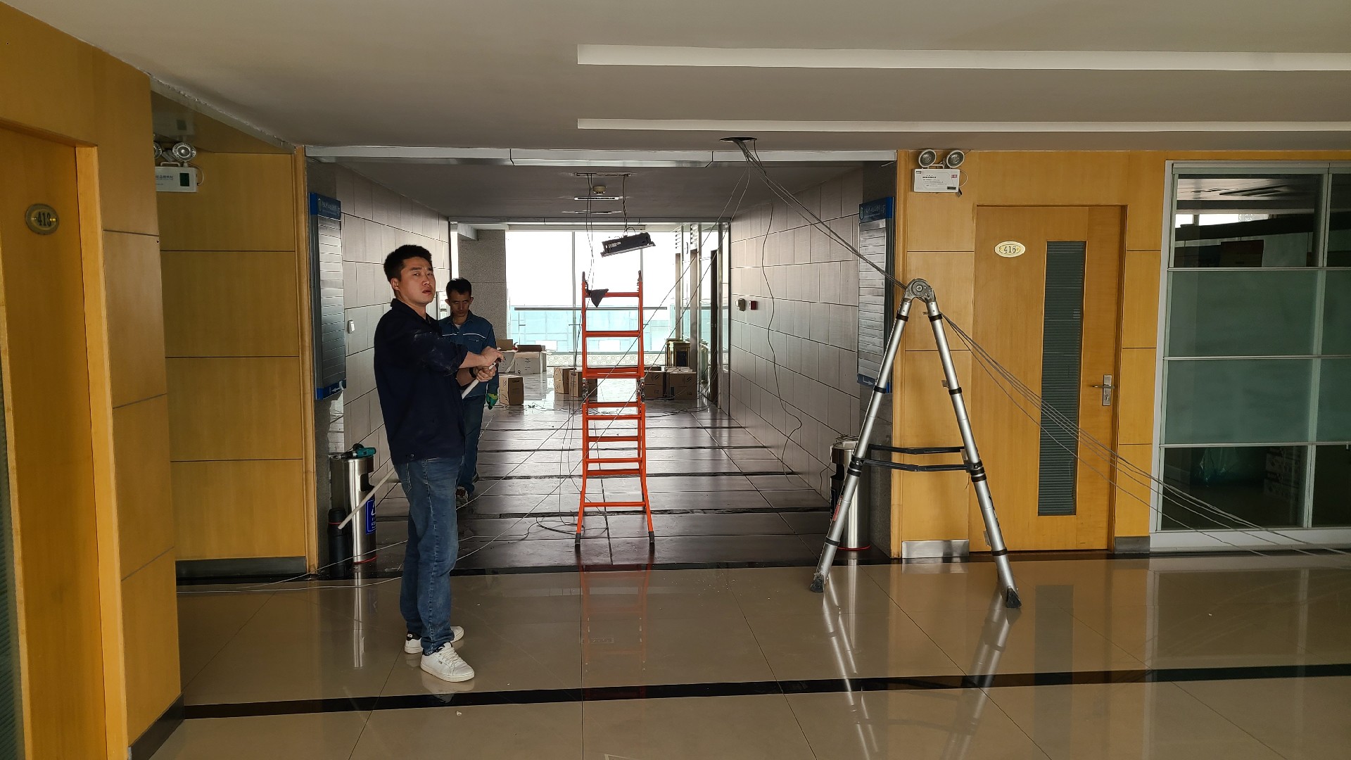 阿拉善高新技术产业开发区管理委员会大楼监控建设